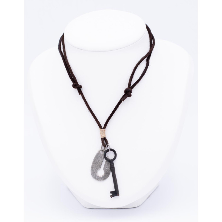 SCG5004 - Imitation leather necklace