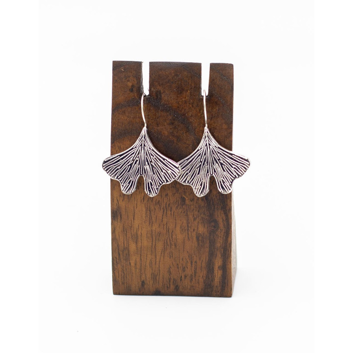SPE0072 - Artesanía India: Pendientes de Latón en Forma de Mariposa - Auténtico Estilo Boho Étnico