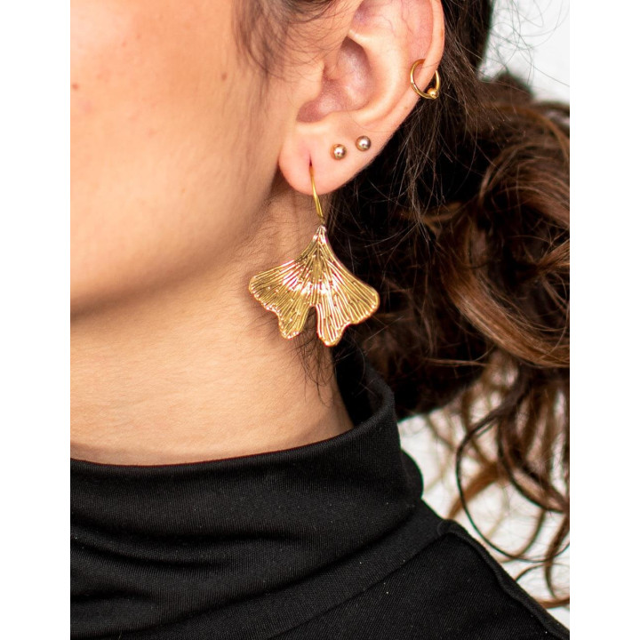 SPE0072 - Artesanía India: Pendientes de Latón en Forma de Mariposa - Auténtico Estilo Boho Étnico