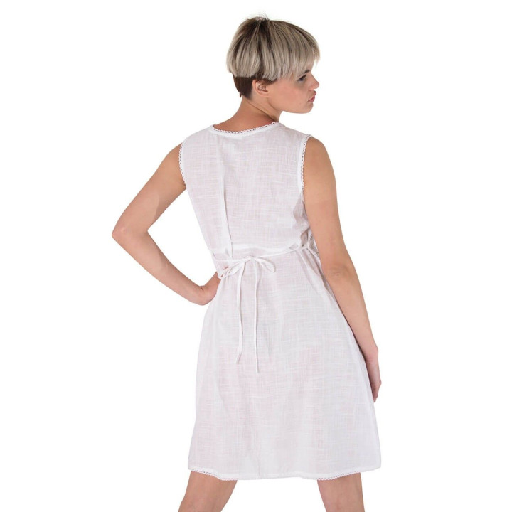 TM0008 - Robe blanche bohème chic avec broderies et poches